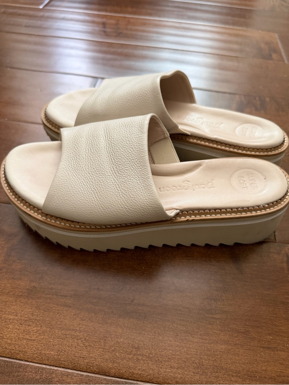 Paul Green Cream Platform Slide Wedges